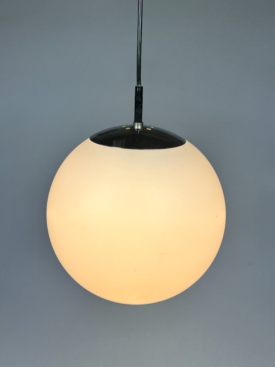 Image 1 of Lampada a sospensione / lampada a sfera Raak d'epoca, B1153 "morning mist"