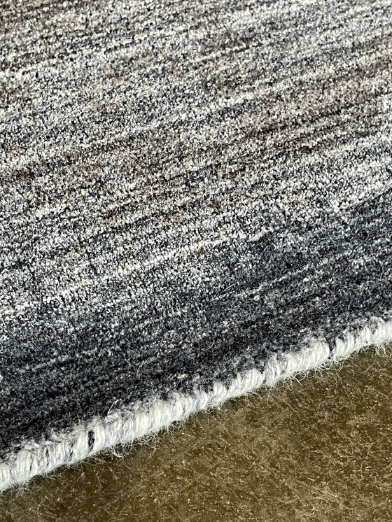 Image 1 of Leolux Evidence Teppich Mailand