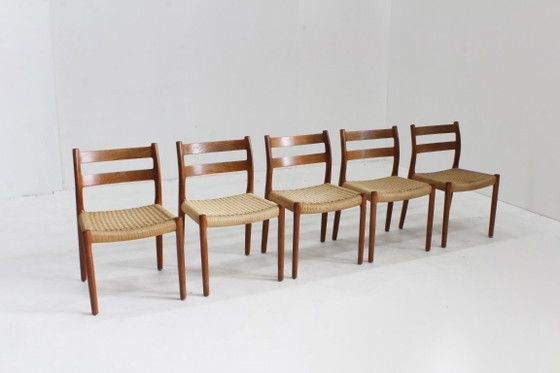 Image 1 of 5 x Vintage Deense eetkamer stoelen Niels Otto Moller model 84 papercord