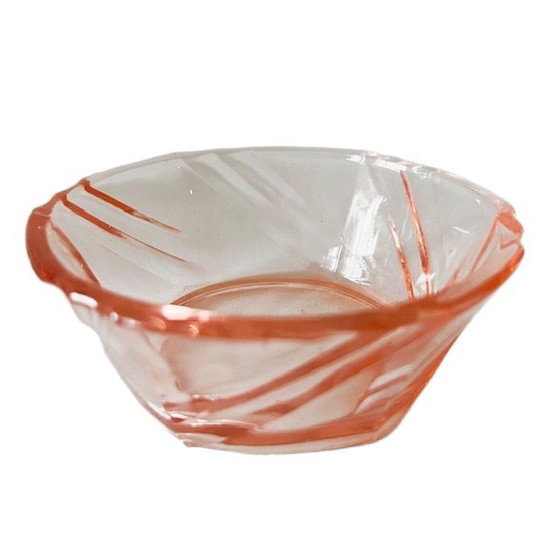 Image 1 of Conjunto Art Déco Rosaline de joyero y cuenco de cristal tallado, rosa, década de 1930