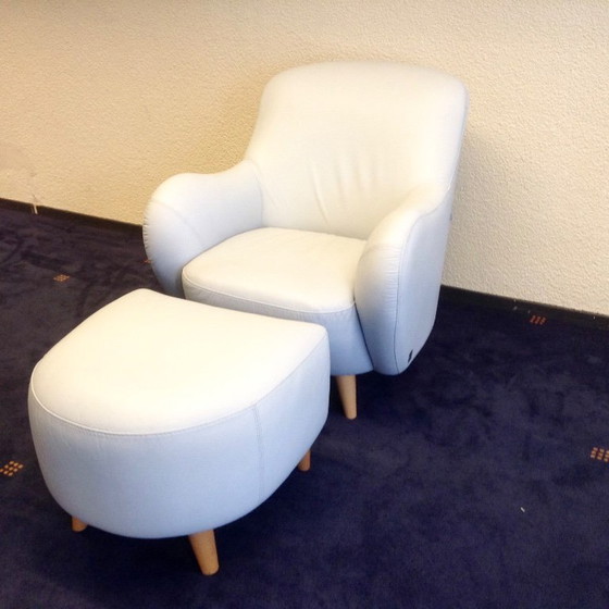 Image 1 of  Fauteuil ha incontrato Hocker in morbido leder licht blauw