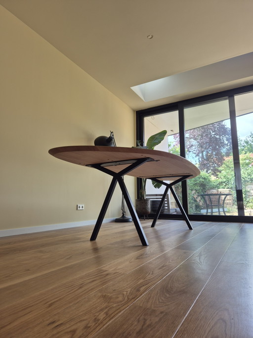 Henk Studio Table 'Blob' 260x100 cm - Feels Smaller. – Studio Henk, eettafels, Wood (photo 2 of 9)