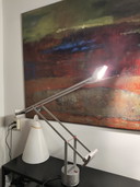 Vintage design zilverkleurige tafellamp Tizio Richard Sapper Artemide