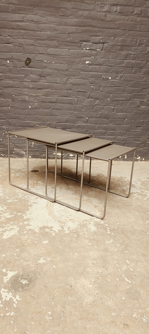 Vintage Perforated metal Post modern Nesting Tables mimi set '80
in style van mategot artemeta
