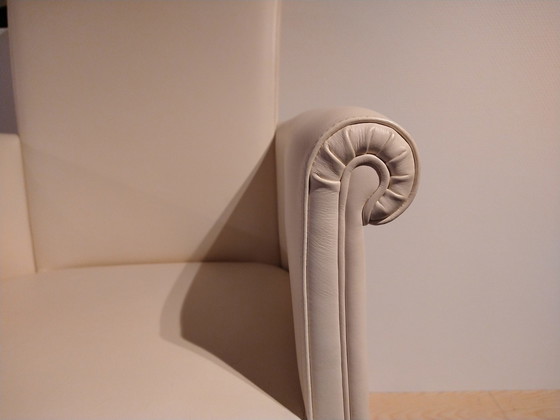 Image 1 of Poltrona Frau Vittoria eetkamerstoel