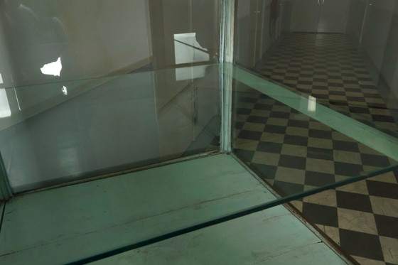 Image 1 of Vintage Vitrine wood 