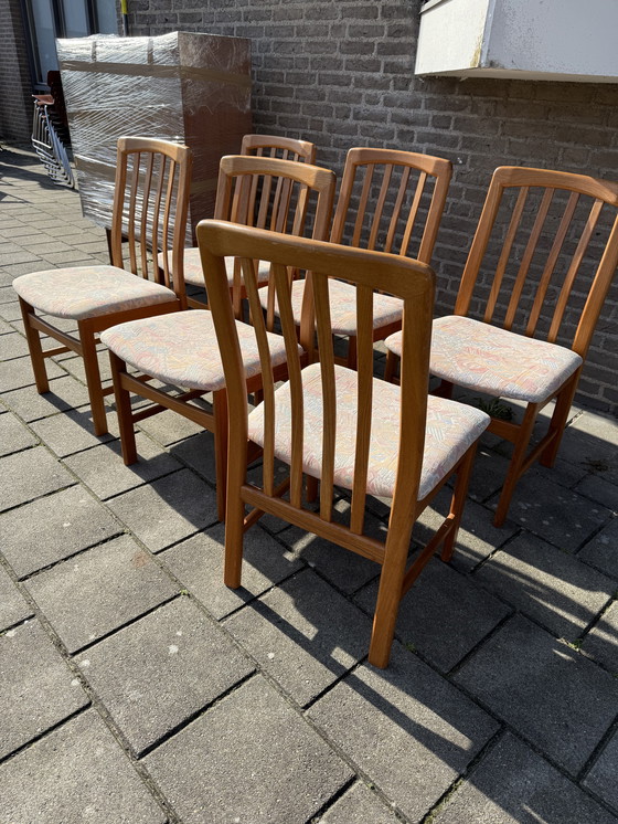 Image 1 of 6 chaises vintage en teck des années 80