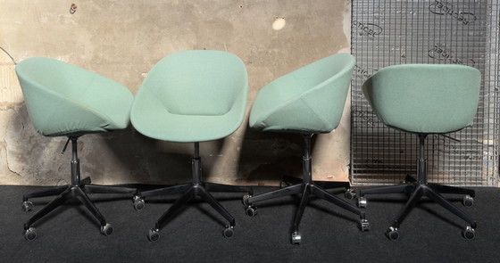 Image 1 of  Artifort design model Beso met armen