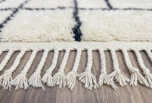 Alfombra bereber marroquí de 250 cm x 150 cm.