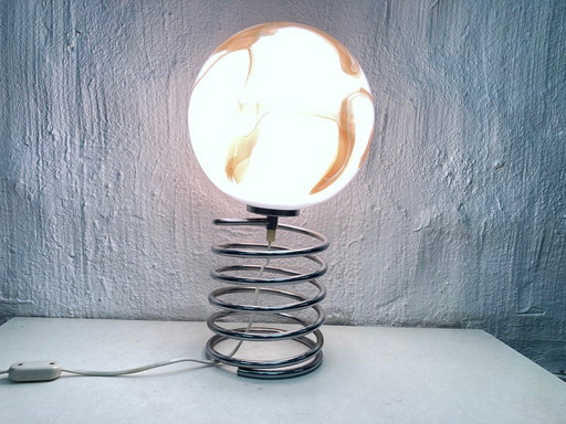 Lámpara de mesa en espiral de los años 70.