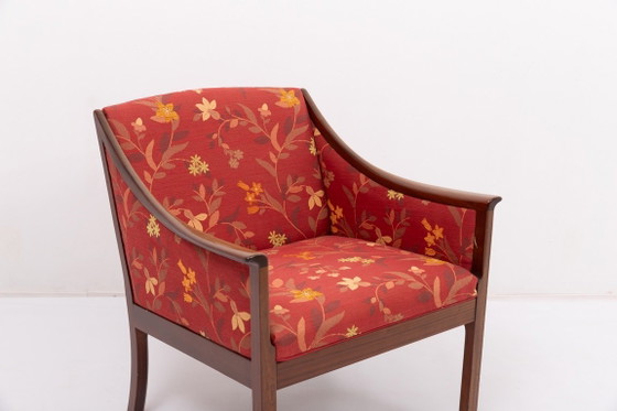 Image 1 of Paire de fauteuils élégants d'Ole Wanscher pour P. Jeppensen, Danemark des années 1960