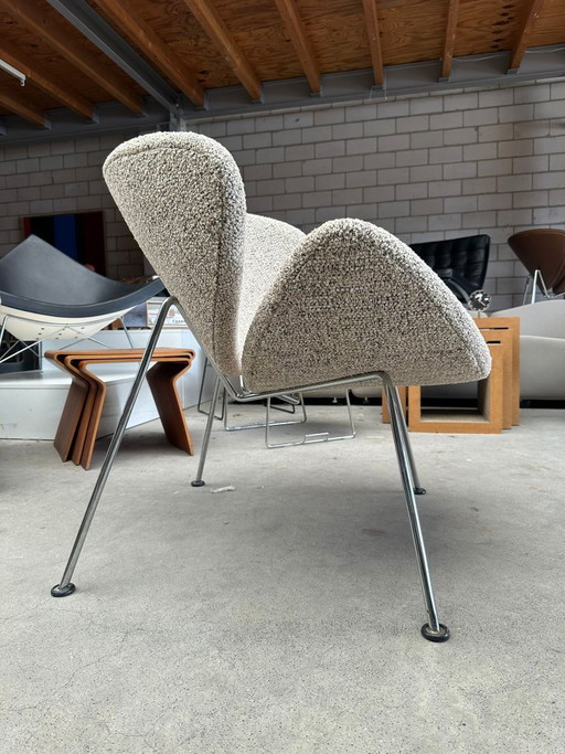 Artifort Orange Slice in bouclé