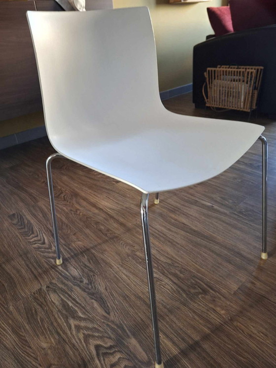 Image 1 of 2 x Arper Catifa 46, White, Light Traces of Use, 50€/Piece