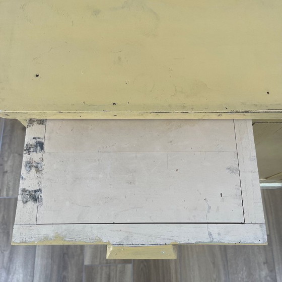 Image 1 of Antiek botergeel keukendressoir, eind 19e - begin 20e eeuw