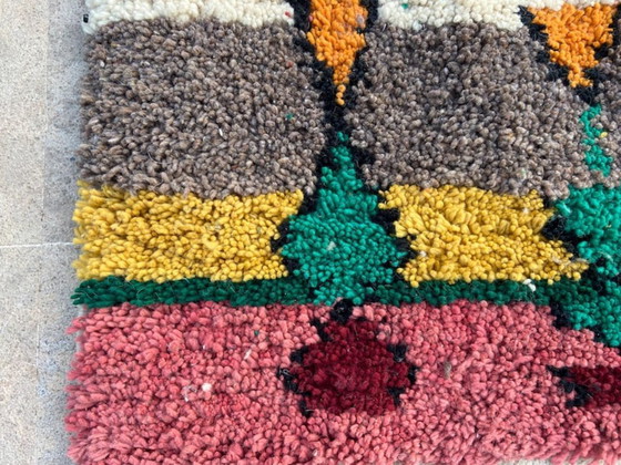 Image 1 of Handmade Moroccan rug, decorated, 200cm x 300cm