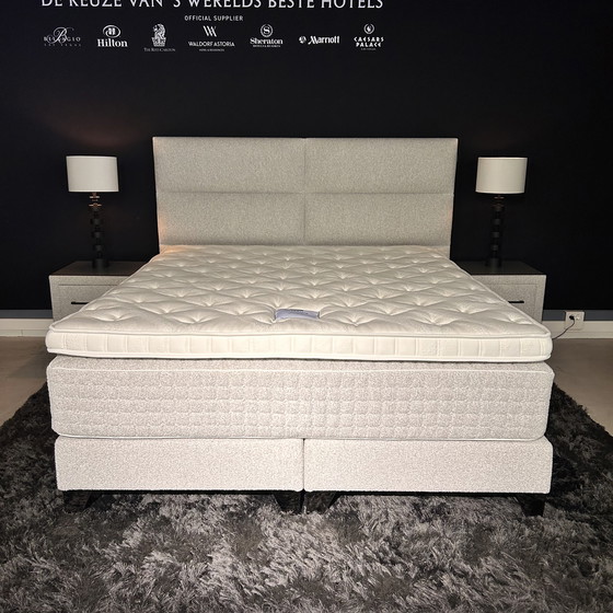 Image 1 of Serta Boxspring Lounge