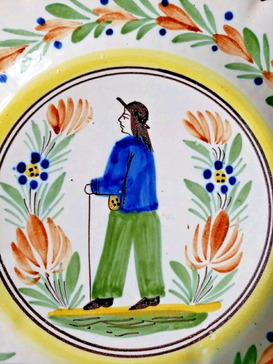 Large antique Quimper dish. Breton boy decor. – Crockery, Ceramic (photo 3 of 5)
