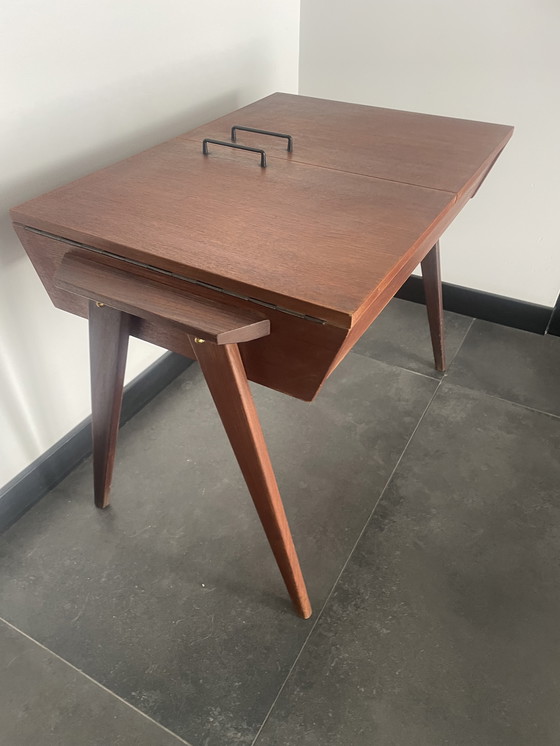 Image 1 of Mesa de costura de mediados de siglo en teca de Ilse Möbel, años 50