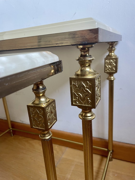 Image 1 of Vintage neoclassicistische set bijzettafels