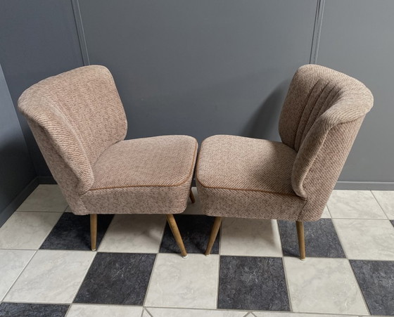 Image 1 of set van 2 bruine cocktailstoelen uit de jaren 60