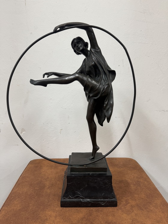 Image 1 of Bronzestatue des Tänzers Godard