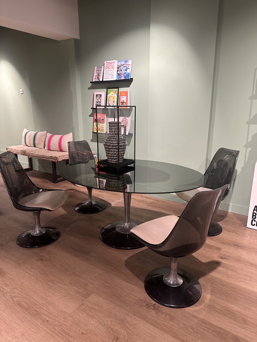 Design Tafel Met Stoelen