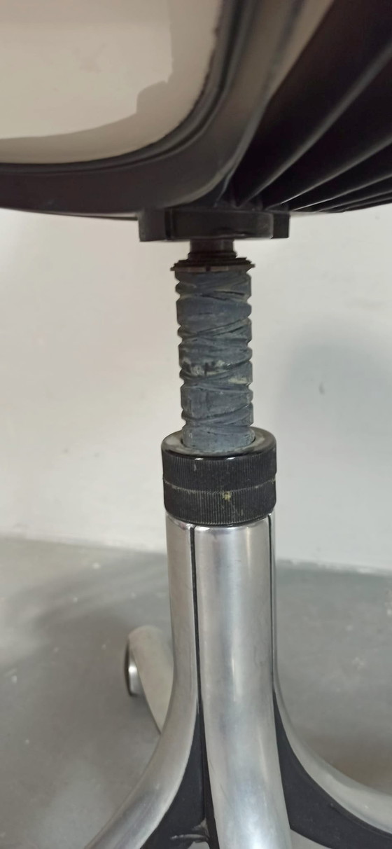 Image 1 of Sedia da scrivania Osvaldo Borsani per Tecto Modus