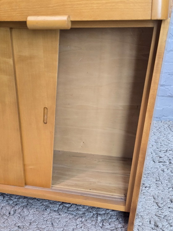 Image 1 of Commode en frêne de style Art déco, design milieu du siècle, avec tiroirs et portes coulissantes, années 1950.