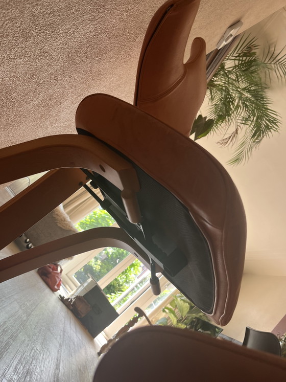 Sedia ergonomica Varier Thatsit | Pelle – Sedie a dondolo, Leather, Wood (photo 3 of 7)