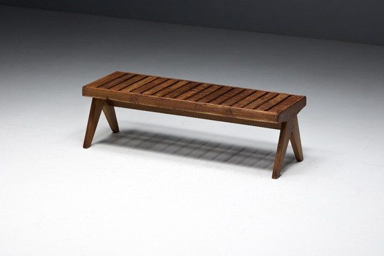 Image 1 of Panca in teak massello con doghe di Pierre Jeanneret, India, anni '50