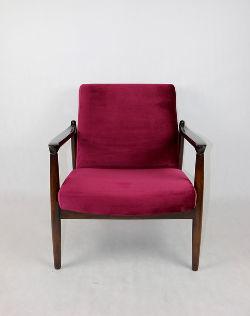Fauteuil en velours bourgogne Gfm-064 d'Edmund Homa, 1970