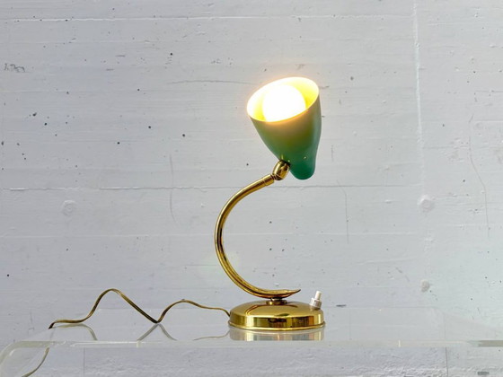 Image 1 of Design tafellamp met metalen kap, Italië jaren 1950