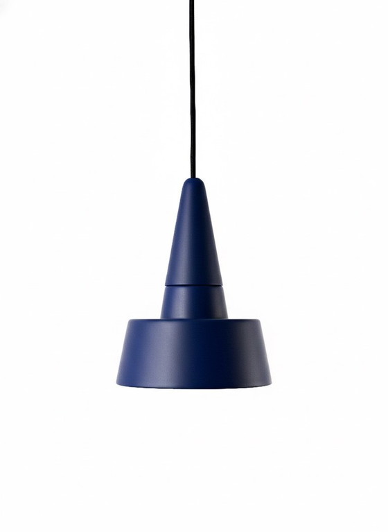 Image 1 of Set van twee SML 2.0 hanglampen van steengoed van NEO, ontworpen door Rodrigo Vairinhos – mat Cosmic Blue.