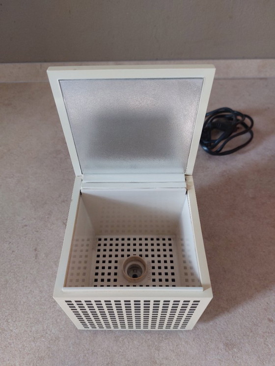 Image 1 of Cini&Nils 'grilled cube' table lamp