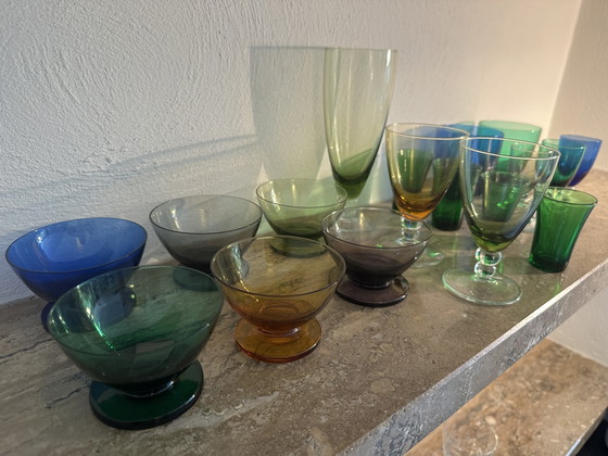 Vintage Gekleurd Dun Glaswerk: Diverse Soorten Glaasjes – Glazen & Karaffen (photo 2 of 5)