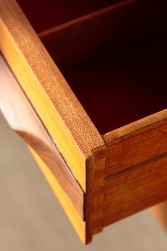 Image 1 of Elliotts of Newbury Teak Dressoir – Mid-Century Design