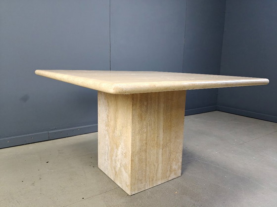 Image 1 of Table de salle à manger vintage en travertin, 1970