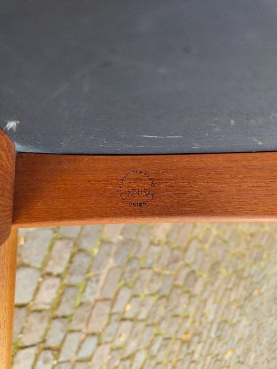 Set di sei sedie da pranzo in teak e pelle marrone chiaro, Koefoed Hornslet, Legno, Mid Century Modern (foto 11 di 13)