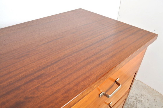 Image 1 of Vintage winkelkast jaren 50