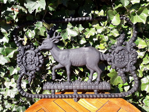 Cast iron wall decoration red deer 66 cm wide