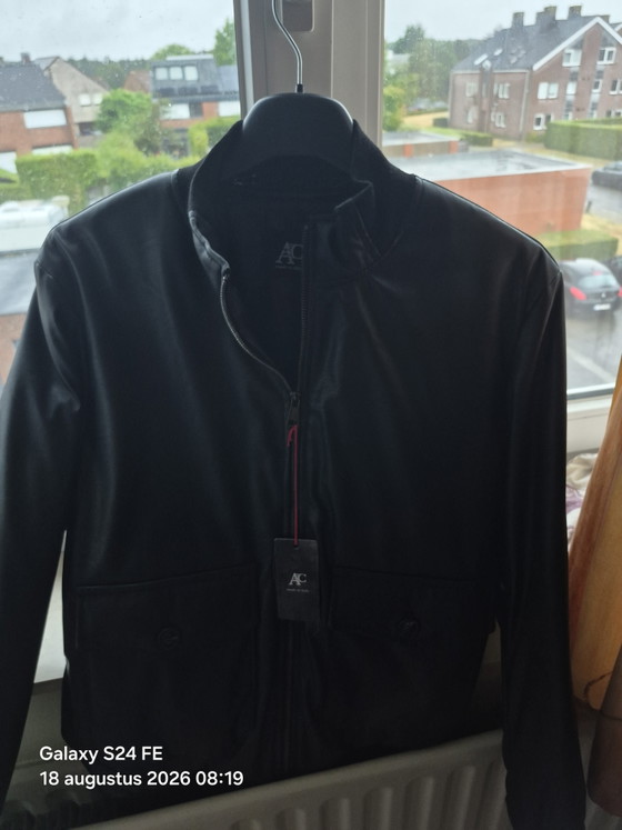 Chaquetas AC – Regalos, Leather, Textile (photo 3 of 10)