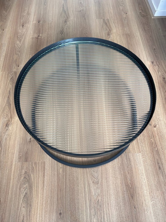 Image 1 of Dutchbone Boli – runder Couchtisch | schwarzes Metall & geriffeltes Glas