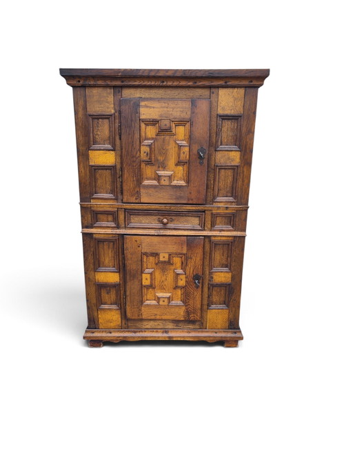18e-eeuwse eikenhouten geometrische barokkast – kasten, Iron, Wood