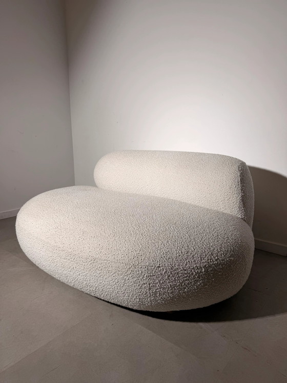Loveseat Orgánico de Bouclé (foto 7 de 8)