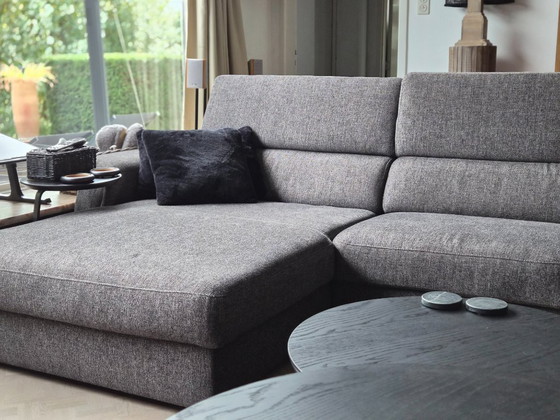 Image 1 of Recor corner sofa with longchair 7-8 seats, as good as new