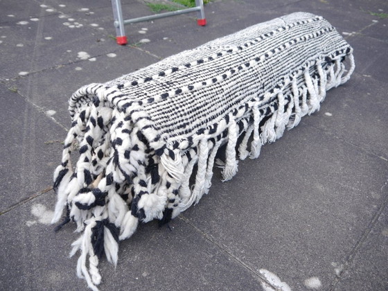 Image 1 of Kilim berbère du Maroc, 295 x 185 cm, tissé à la main, noir et blanc