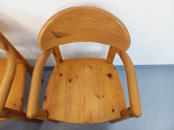 Image 1 of Set van 6 vintage Scandinavische Rainer Daumiller fauteuils van grenenhout uit de jaren 70.