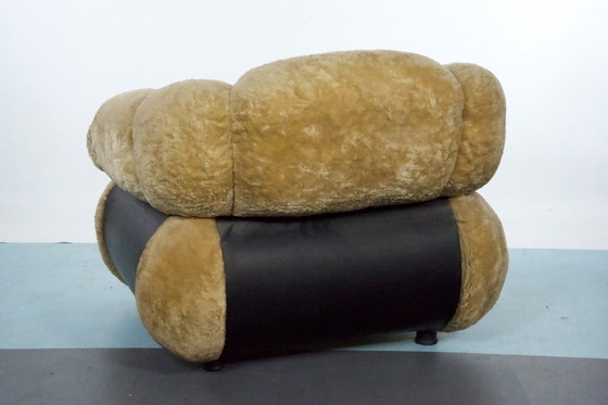 Image 1 of Space Age fauteuil van Adriano Piazzesi, crèmekleurige teddybeer en kunstleer, jaren 70, Italië