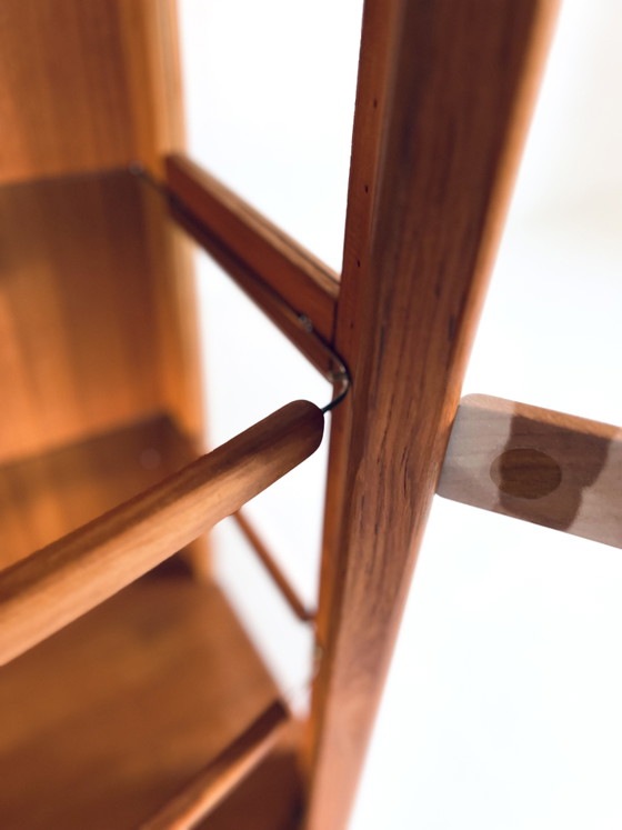 Image 1 of Vintage illuminated teak Danish display cabinet '80s