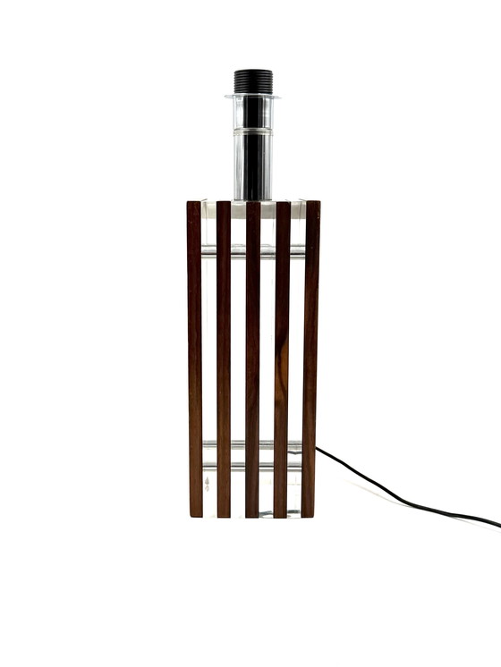 Image 1 of Lámpara de mesa estilo Hollywood Regency, base de madera y lucita, Italia, década de 1970